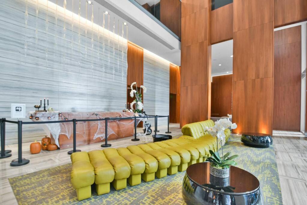 Lovely Upscale Condo Gorgeous View 2Bd 2Bath In Brickell 마이애미 외부 사진