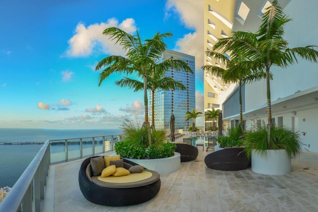 Lovely Upscale Condo Gorgeous View 2Bd 2Bath In Brickell 마이애미 외부 사진